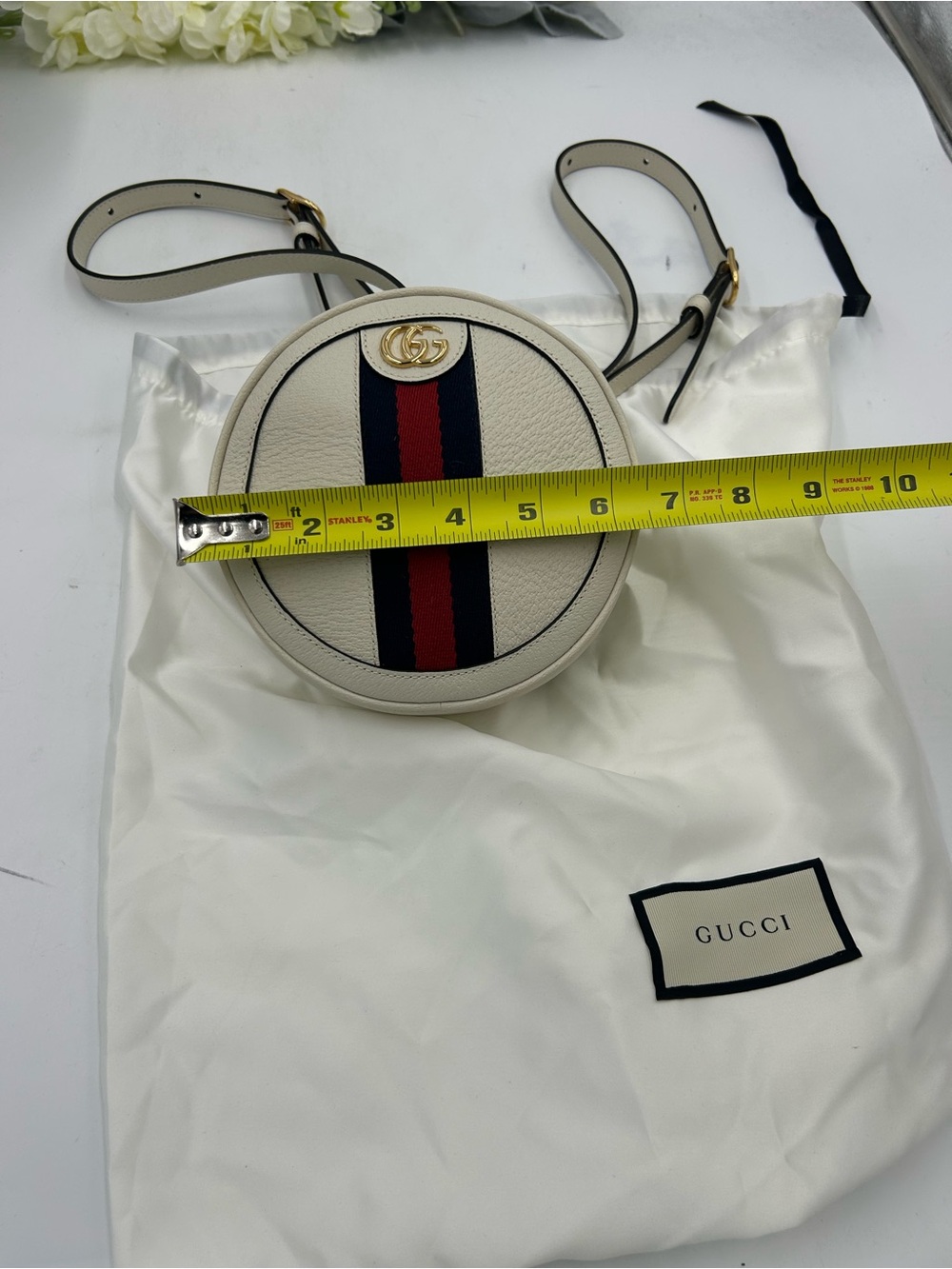 Gucci Ophidia mini round backpack featuring iconic gold tone double G logo - Picture 10 of 15